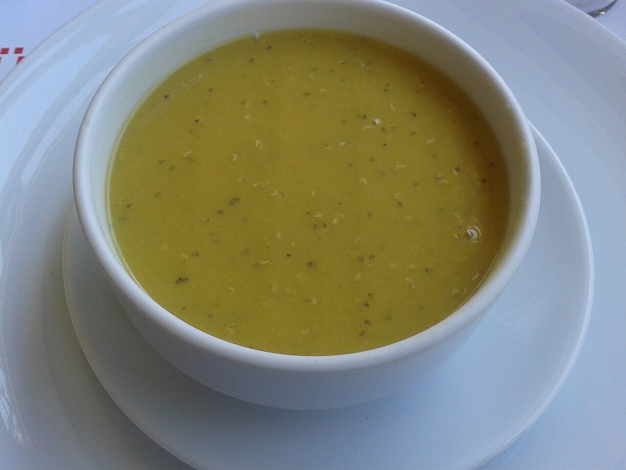 Turkish Red Lentil Soup (Mercimek Çorbası)